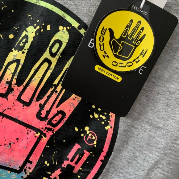 Body Glove Graphic Tee ๐ฏ% Cotton ๐๐๐๐ - Picture 2 of 5